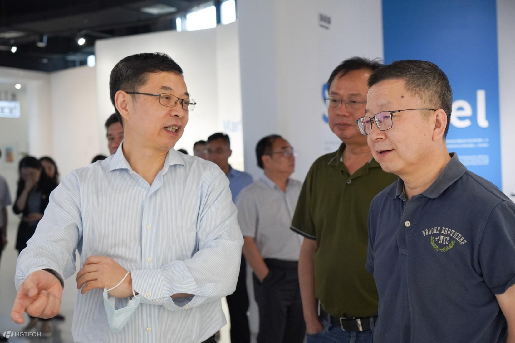 理工大校长2.jpg 理工大校长2.jpg